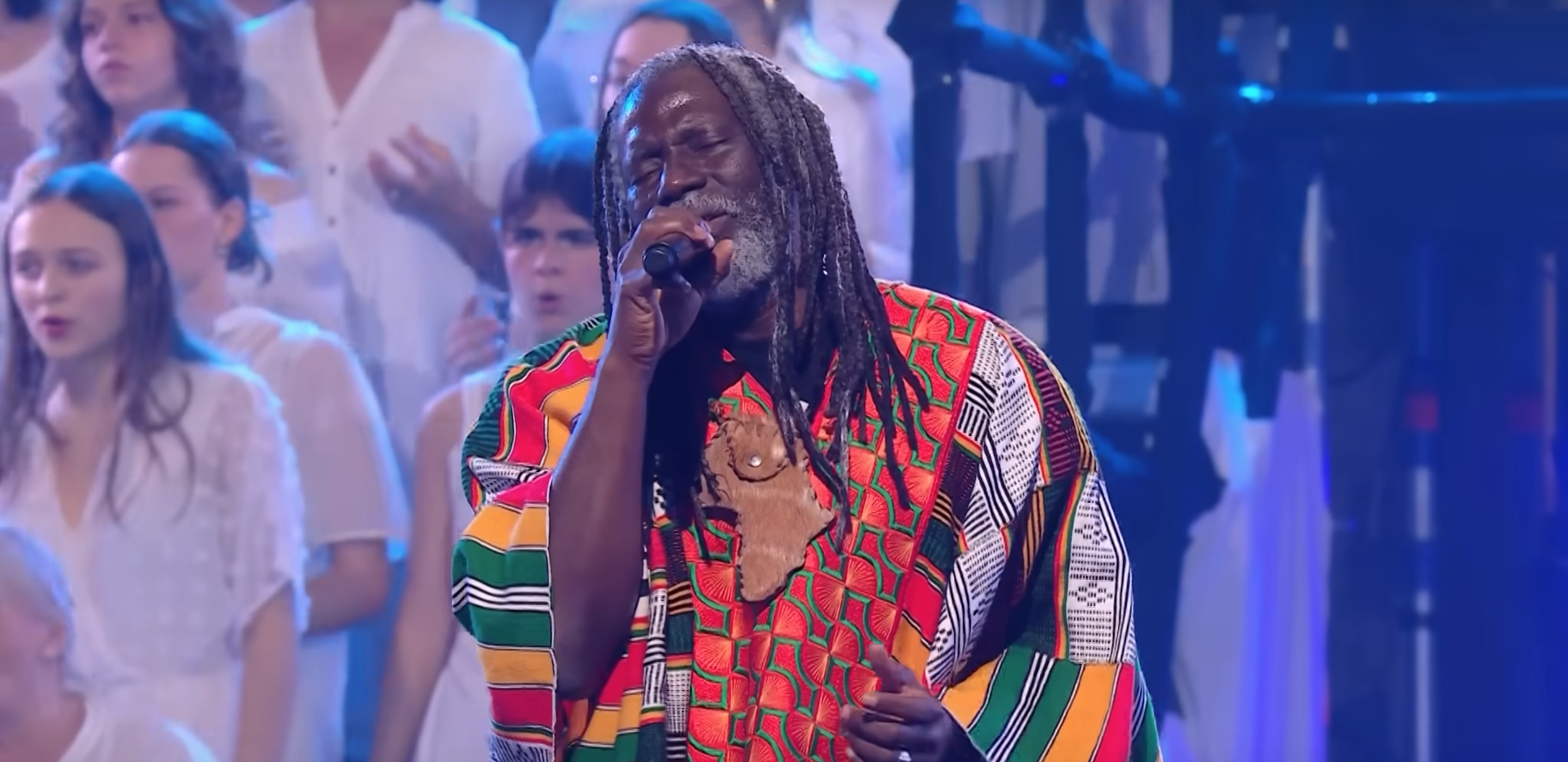 PLUS RIEN NE M’ETONNE